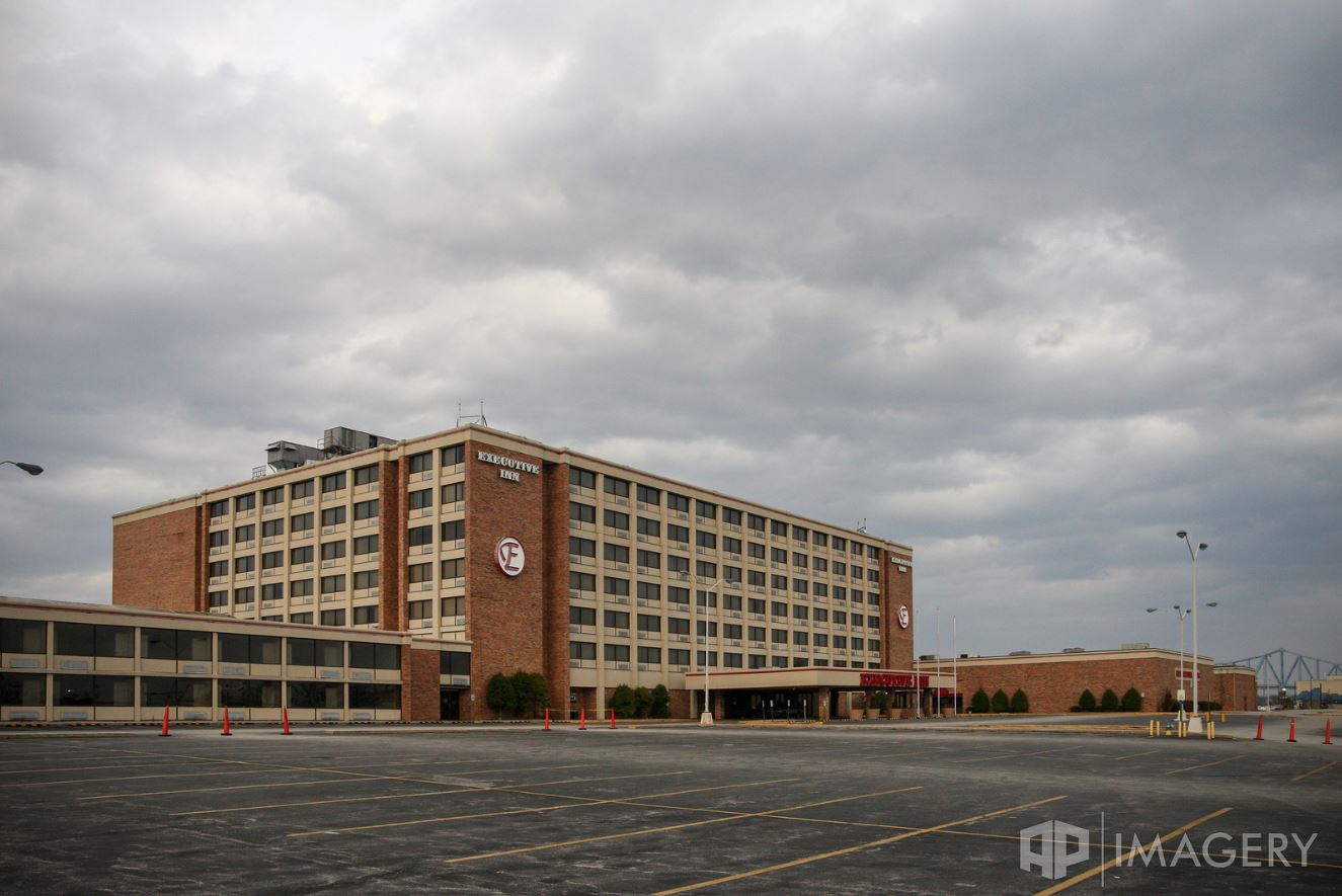 executive-inn-2